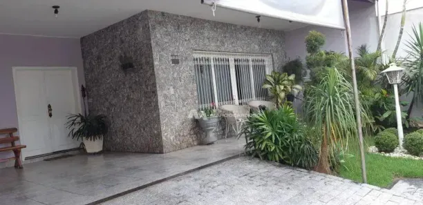 Casa com 3 Quartos à venda, 267m² no Centro, Barretos