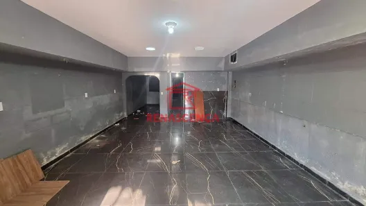 Ponto Comercial para alugar, 97m² no Rocha Miranda, Rio de Janeiro