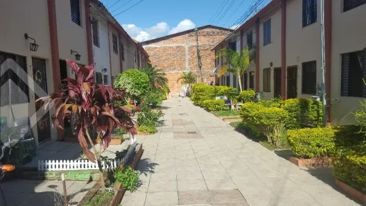 Casa com 1 Quarto à venda, 41m² no Vila São José, Porto Alegre