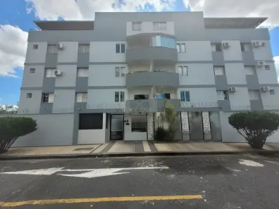 Cobertura com 3 Quartos à venda, 250m² no Saraiva, Uberlândia