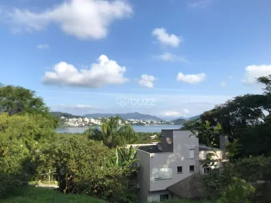 Lote/Terreno à venda, 662m² no Cacupé, Florianópolis
