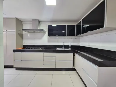 Apartamento com 2 Quartos para alugar, 90m² no Setor Bueno, Goiânia