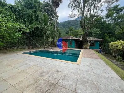 Casa de Condomínio com 3 Quartos à venda, 267m² no Limoeiro, Guapimirim