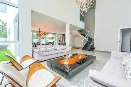 Casa de Condomínio com 5 Quartos à venda, 398m² no Cararu, Eusébio