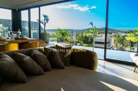 Sobrado com 4 Quartos à venda, 248m² no Jardins Barcelona, Senador Canedo