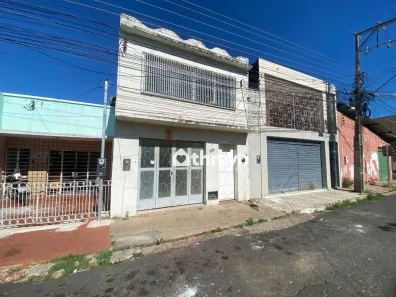 Imóvel Comercial com 2 Quartos para alugar, 120m² no Vermelha, Teresina