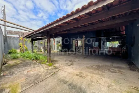 Casa de Condomínio com 2 Quartos à venda, 138m² no Jardim Sao Luis, Peruíbe
