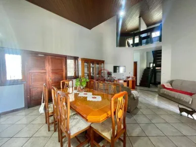Casa com 3 Quartos à venda, 149m² no Centro, Taubaté