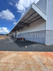 Galpão/Depósito/Armazém à venda, 711m² no Loteamento Centro Empresarial Leste II, Uberlândia