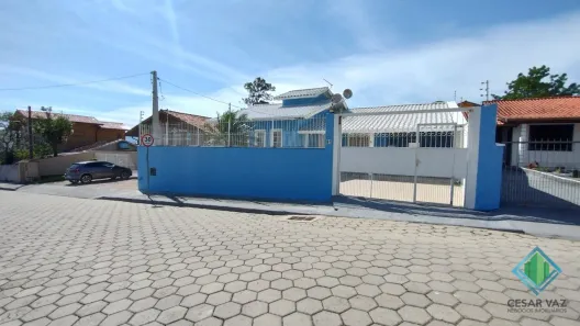 Casa com 3 Quartos à venda, 160m² no Praia de Fora, Palhoça