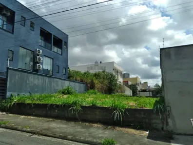 Lote/Terreno à venda, 100m² no Loteamento Villa Branca, Jacareí