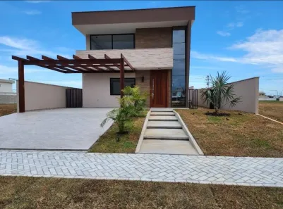 Casa de Condomínio com 4 Quartos à venda, 252m² no Ogiva, Cabo Frio