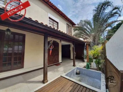 Casa de Condomínio com 4 Quartos à venda, 360m² no São Francisco, Niterói