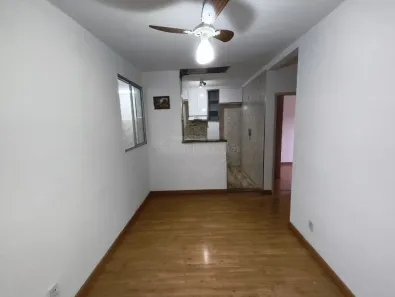 Apartamento com 2 Quartos para alugar, 44m² no Vila Xavier (Vila Xavier), Araraquara