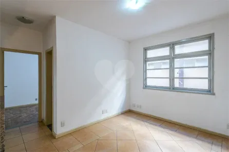 Apartamento com 2 Quartos para alugar, 51m² no Auxiliadora, Porto Alegre