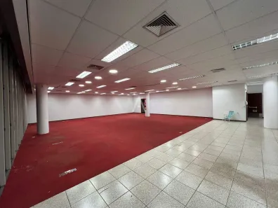 Sala Comercial para alugar, 1269m² no Região do Lago, Cascavel