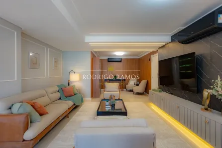 Apartamento com 3 Quartos à venda, 130m² no Centro, Balneário Camboriú