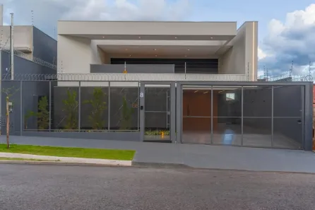 Casa com 3 Quartos à venda, 184m² no Vila Carlota, Campo Grande