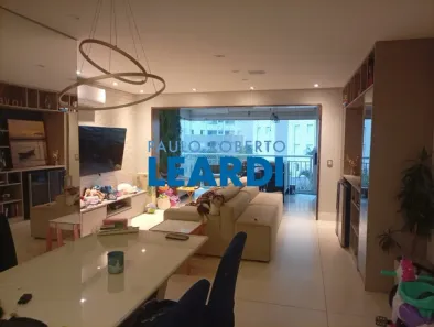 Apartamento com 3 Quartos para alugar, 105m² no Água Branca, São Paulo
