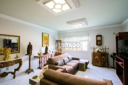 Sobrado com 3 Quartos à venda, 184m² no Vila Assunção, Santo André
