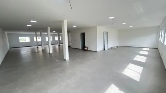 Ponto Comercial para alugar, 150m² no Morada de Laranjeiras, Serra