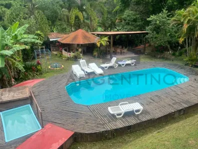 Fazenda/Sítio com 4 Quartos para alugar, 300m² no Conjunto Habitacional Ana Paula, Mogi das Cruzes