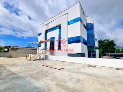 Prédio Comercial para alugar, 2000m² no Taquara, Rio de Janeiro