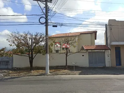Casa com 3 Quartos à venda, 181m² no Centro, Pindamonhangaba