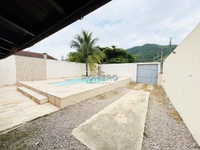 Casa com 2 Quartos à venda, 193m² no Maranduba, Ubatuba