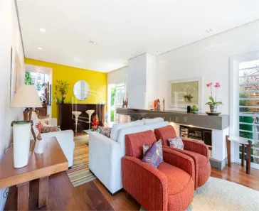 Casa com 4 Quartos à venda, 230m² no Alto de Pinheiros, São Paulo
