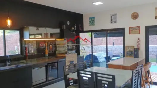 Casa de Condomínio com 3 Quartos à venda, 190m² no Caxambu, Jundiaí