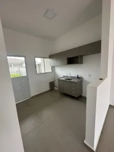 Casa de Condomínio com 2 Quartos para alugar, 65m² no Petrópolis, Várzea Grande