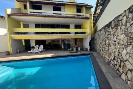 Casa com 4 Quartos à venda, 482m² no Ilha do Boi, Vitória