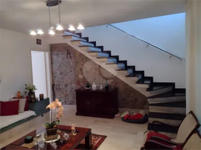 Casa com 2 Quartos à venda, 150m² no Vila Romana, São Paulo