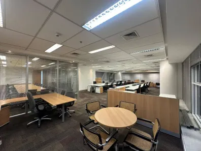 Sala Comercial para alugar, 270m² no Campo Belo, São Paulo