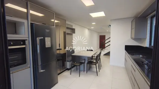 Casa com 3 Quartos à venda, 119m² no Campeche, Florianópolis