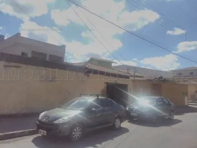 Lote/Terreno à venda, 200m² no Arvoredo, Contagem