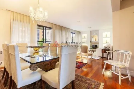 Apartamento com 3 Quartos à venda, 158m² no Vila Nova Conceição, São Paulo