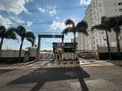 Apartamento com 2 Quartos para alugar, 58m² no Presidente Roosevelt, Uberlândia