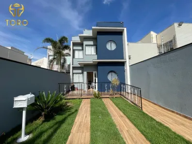 com 2 Quartos para alugar, 113m² no Jardim América, Maringá