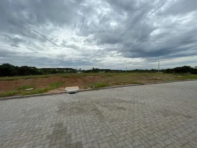 Lote/Terreno à venda, 300m² no Linha Santa Cruz, Santa Cruz do Sul