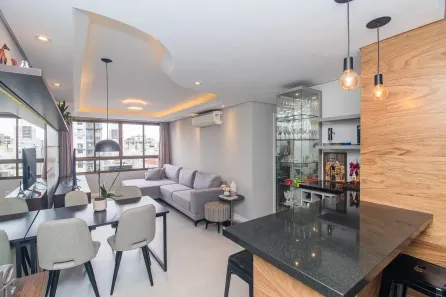 Apartamento com 2 Quartos à venda, 66m² no Petrópolis, Porto Alegre