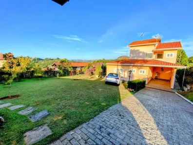 Casa de Condomínio com 4 Quartos à venda, 2050m² no Porta do Sol, Mairinque