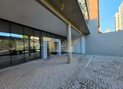 Prédio Comercial para alugar, 741m² no Jardim, Santo André