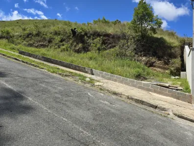 Lote/Terreno à venda, 450m² no Parque Vivaldi Leite Ribeiro, Poços de Caldas