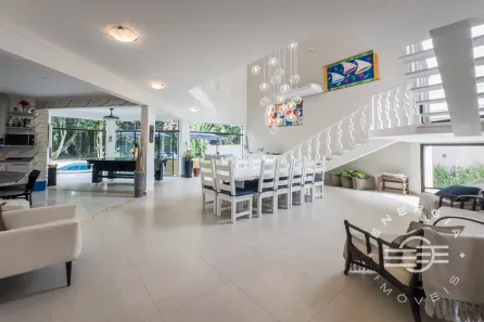 Casa com 5 Quartos à venda, 300m² no Riviera, Bertioga