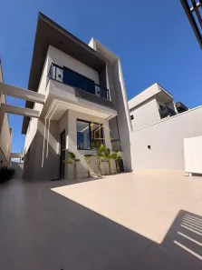 Casa com 3 Quartos à venda, 138m² no Chácara Jaguari (Fazendinha), Santana de Parnaíba