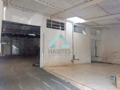 Galpão/Depósito/Armazém para alugar, 230m² no Recanto Azul, Botucatu