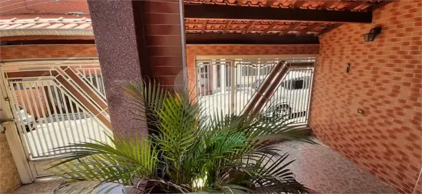 Sobrado com 4 Quartos à venda, 400m² no Vila Paulo Silas, São Paulo