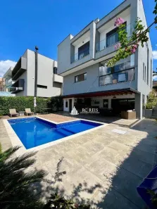 Casa de Condomínio com 4 Quartos à venda, 387m² no Alphaville, Santana de Parnaíba